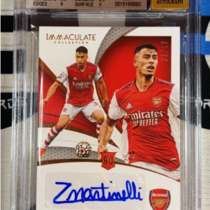 2021 PANINI IMMACULATE SOCCER GABRIEL MARTINELLI ARSENAL AUTO 35/49 JSY BGS 9/10